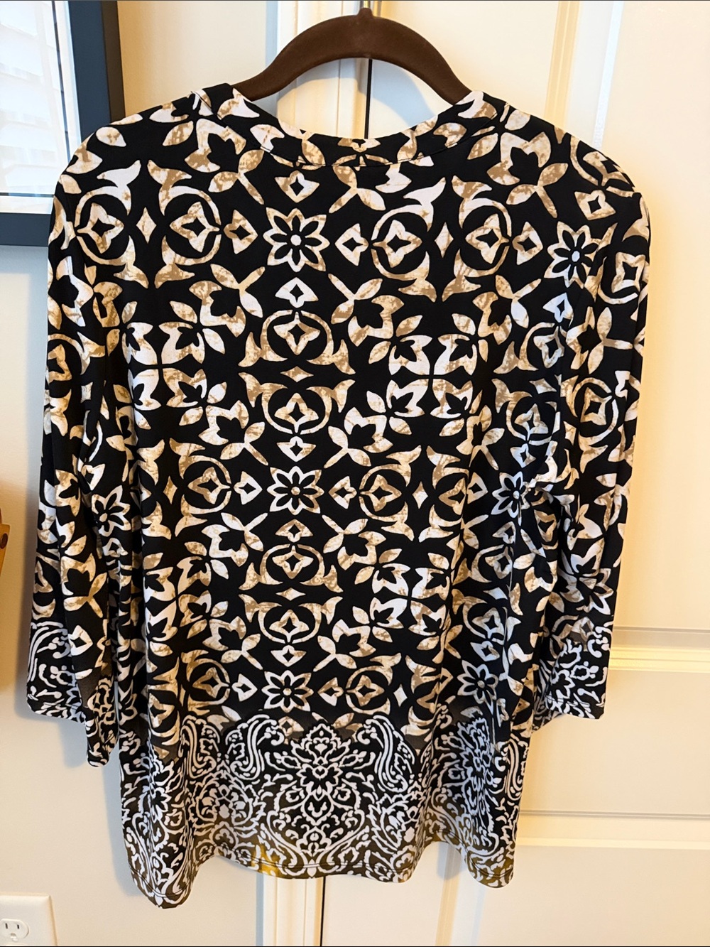 Susan Graver Black, White & Tan Printed V-Neck Tunic - Picture 4 of 4